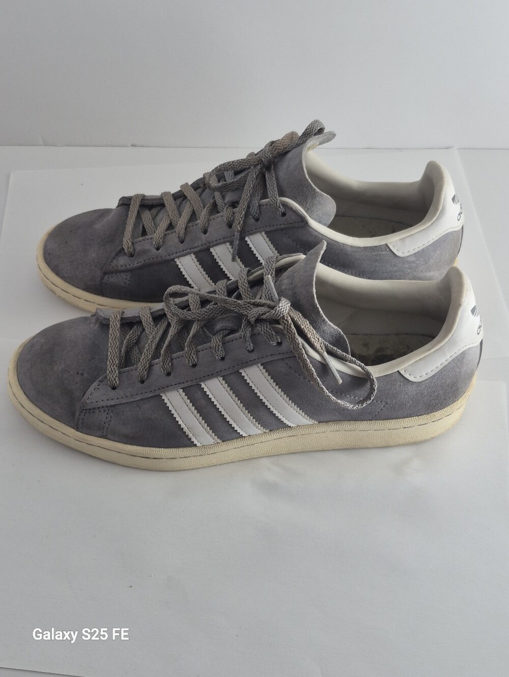Low-Top Suede Upper Grey Sneakers - Picture 7 of 9